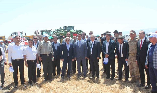 Vali Gündüzöz: "Türkiye'den sonra Avrupa'yı besleyen Muş Ovası'nı göreceğiz"