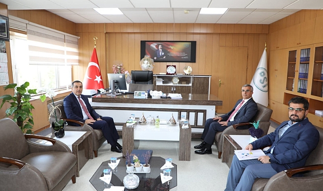 Vali Türker Öksüz, kurumları ziyaret ediyor