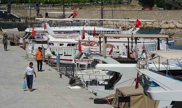 Van Gölü'nde aylar sonra 'vira bismillah'