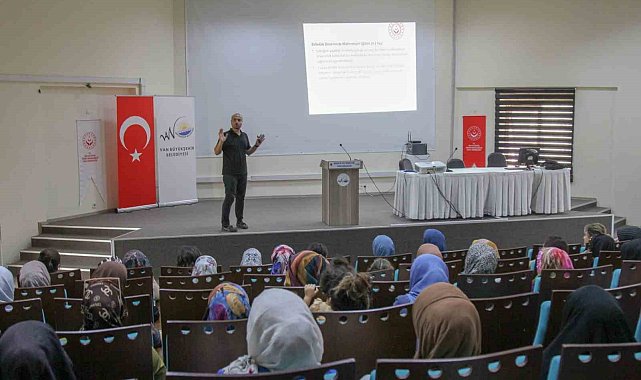 Van'da 'Mahremiyet ve İstismar' konulu seminer düzenlendi