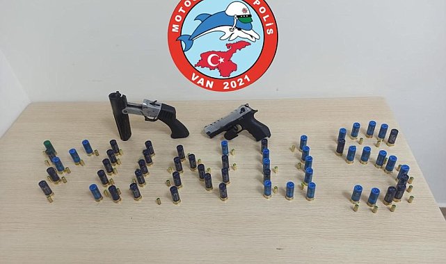 Van'da değişik suçlardan 30 kişi tutuklandı