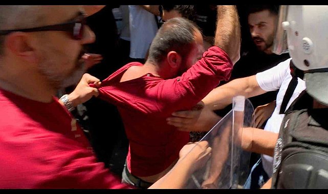 Yasağa rağmen açıklama yapmak isteyen gruba müdahale: 6 gözaltı