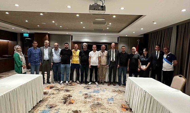 Yüksekova&#039;da Iraklı acente temsilcileri için heyecanlı bekleyiş