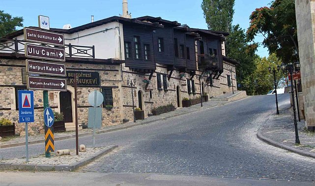 'Eyyam-ı bahur' turizmi etkiledi, tarihi sokaklar boş kaldı