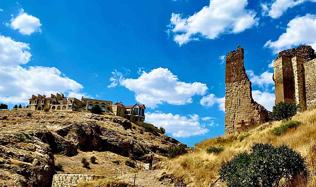 5 bin yıllık Harput Kalesi'nden görsel şölen