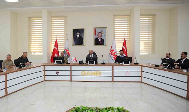 Ardahan'da İl Güvenlik ve Asayiş Koordinasyon toplantısı yapıldı