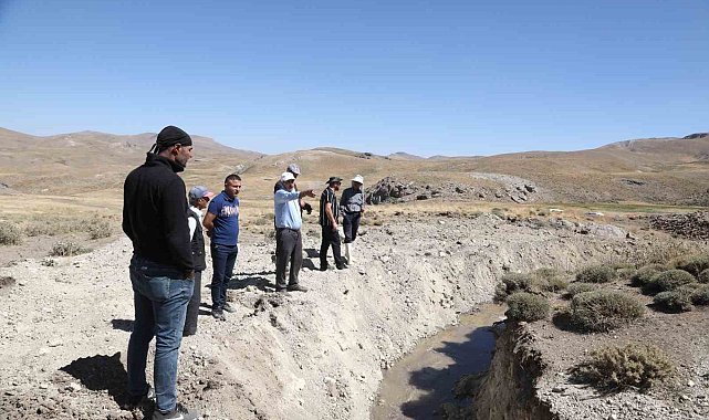 Asırlık kanal yeniden suyla buluştu