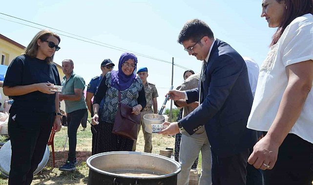 Aşure etkinliği birlik beraberlik şölenine dönüştü
