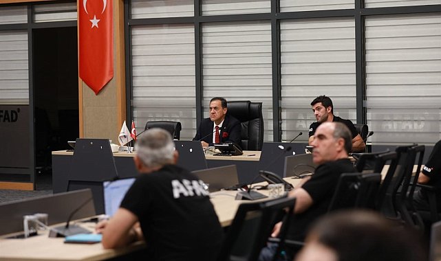 Bingöl Valisi Usta, "Afet ve deprem gerçeğiyle yüzleşmemiz lazım"