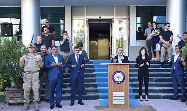 Bolu İl Emniyet Müdürlüğüne atanan Dağdeviren için veda töreni