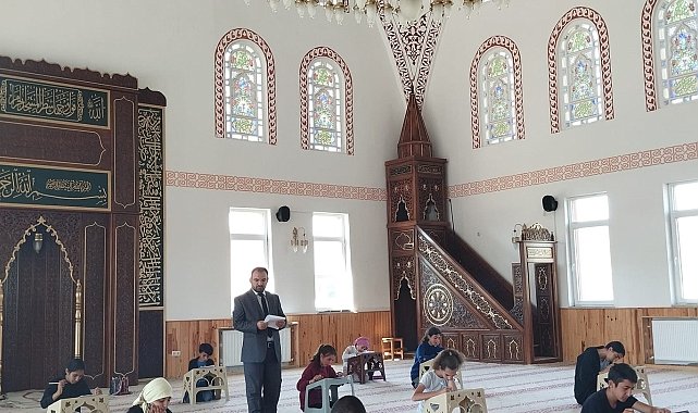 Çıldır Müftülüğü'nden öğrenciler arası bilgi yarışması