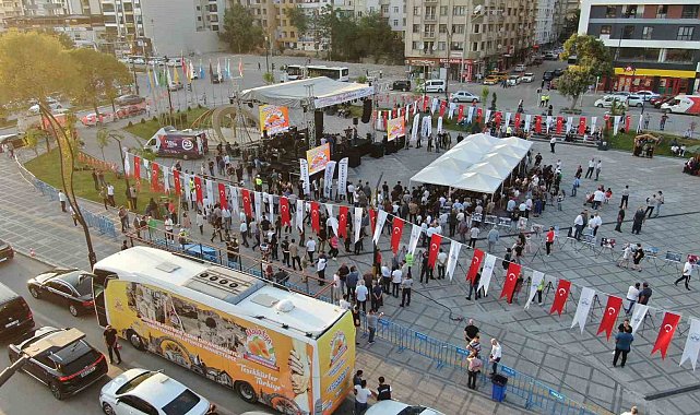 Depremi yaşayan Malatya'dan Elazığ'a vefa otobüsü