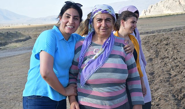 Doğubayazıt'ta her mahallede bir tarlada kadınlar faaliyet gösterecek
