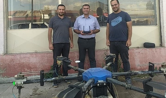 Dron çiftçi hayatına da girdi