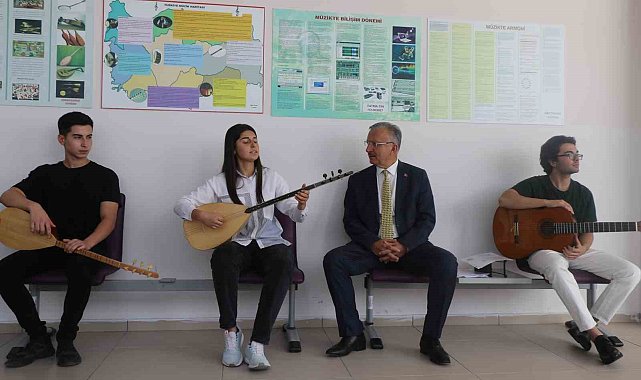 EBYÜ Eğitim Fakültesi Güzel Sanatlar Eğitimi özel yetenek sınavları yapıldı