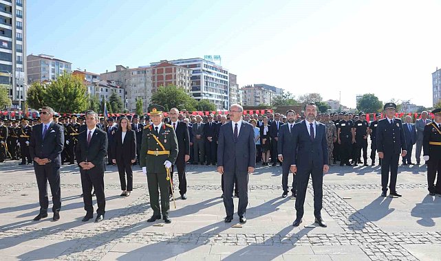 Elazığ'da 30 Ağustos Zafer Bayramı kutlamaları
