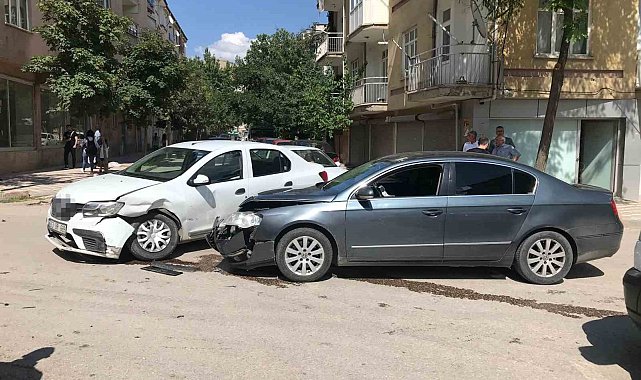 Elazığ'da bir aylık kaza bilançosu: 300 yaralı, 5 ölü