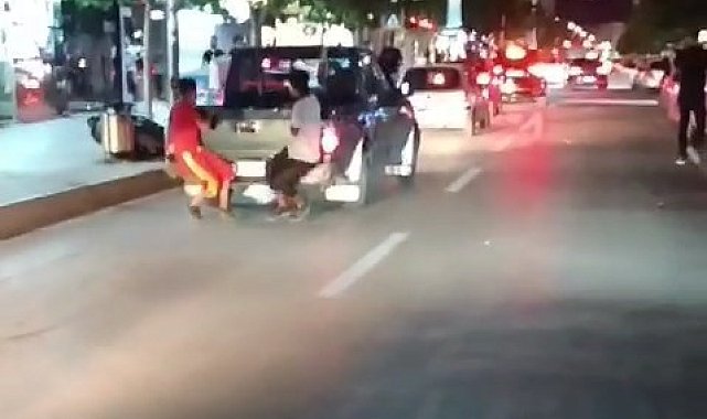 Elazığ'da çocukların tehlikeli yolculuğu