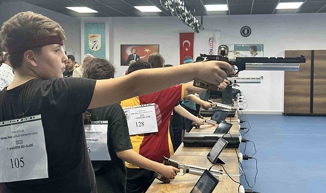 Elazığ'da havalı silahlar atıcılık poligonu hizmete girdi