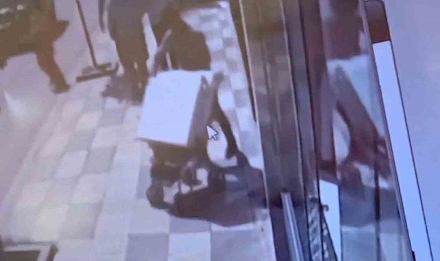 Elazığ'da pes dedirten hırsızlık: Çaldığı bebek arabası ile çaldığı petekleri taşıdı