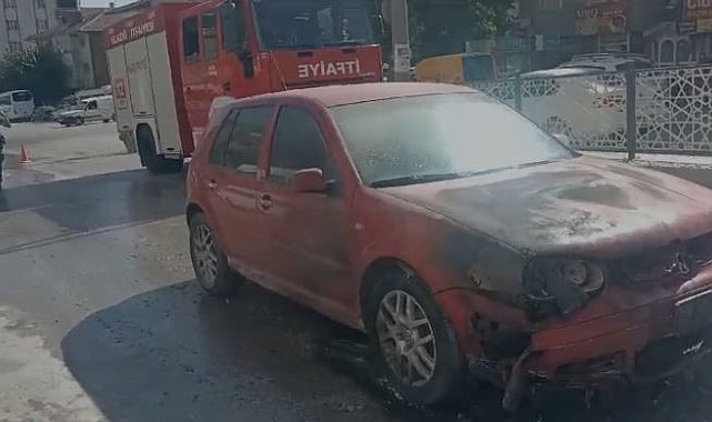 Elazığ'da seyir halindeki araç yandı