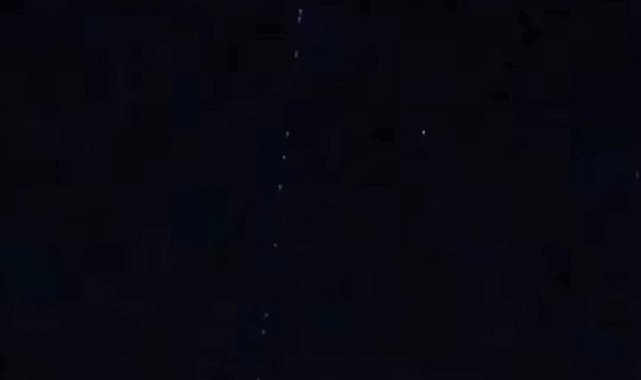 Elon Musk'ın Starlink uyduları Van semalarında göründü