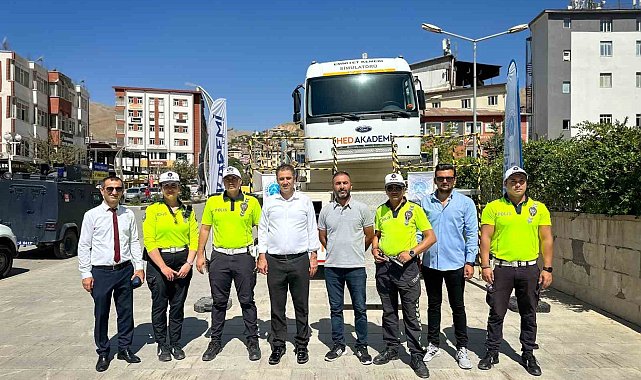 Emniyet kemeri takmanın önemi simülasyon aracı ile anlatıldı