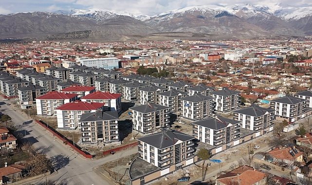 Erzincan'da 3 ayda 943 daireye yapı izni verildi