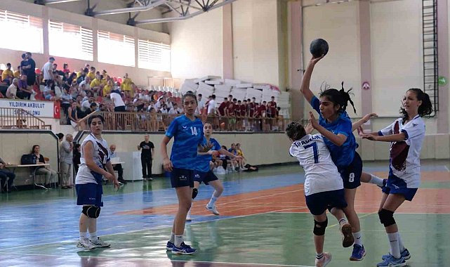 Erzincan'da ANALİG Hentbol Yarı Final müsabakaları sonuçlandı