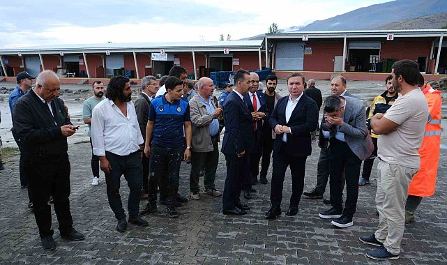 Erzincan'da sel sonrası çalışmalar sürüyor