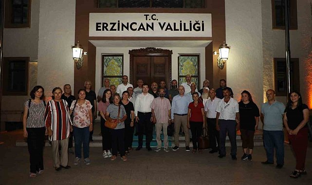 Erzincan'dan Nevşehir'e 44 kişilik kafile uğurlandı
