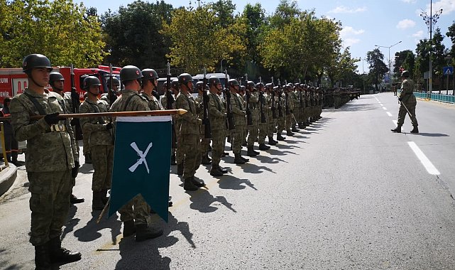 Erzurum'da 30 Ağustos provası