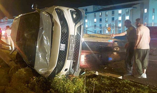 Erzurum'daki trafik kazasında faciadan dönüldü