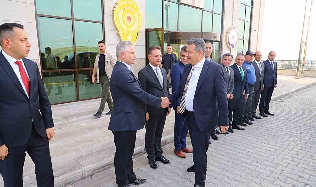 Erzurum'un yeni emniyet müdürü göreve başladı