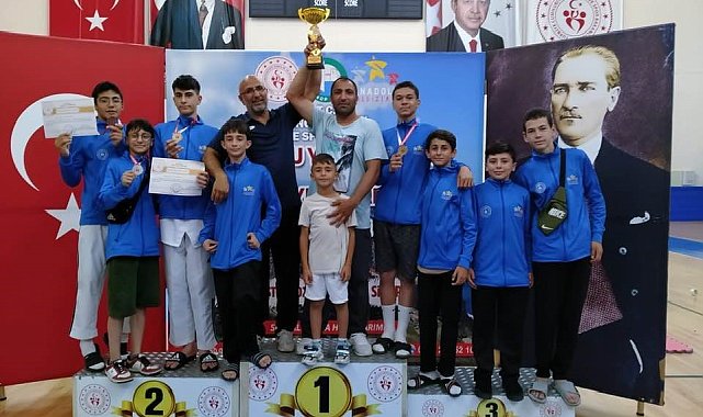 Erzurumlu genç sporcuların ANALİG başarısı