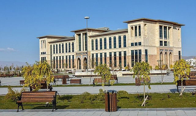 ETÜ laboratuvarlarında atık sulardan yenilenebilir hidrojen enerjisi üretilecek