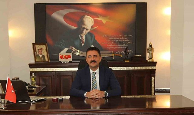 Göreve başlayan Tunceli Valisi Tekbıyıkoğlu: "Çiçek göndermeyin, depremden etkilenen bölgelere yardım edin"