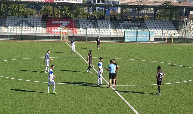 Hazırlık maçında gülen taraf Arguvanspor oldu