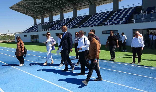 İpekyolu Belediyesi halkı Van Gölü'yle buluşturuyor