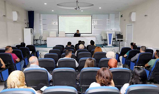 İpekyolu Belediyesi personellerine "Taşınır Mal Yönetmeliği" hakkında eğitim semineri düzenledi