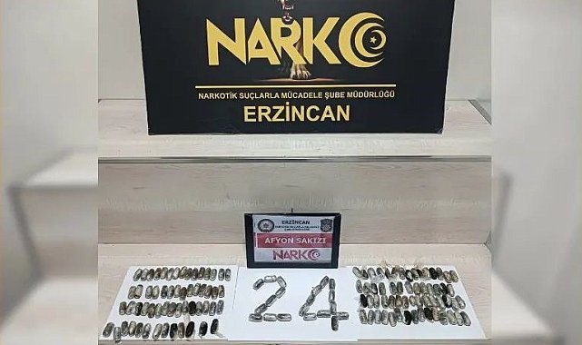 İranlı uyuşturucu kuryelerinin midesinden 2 kilo uyuşturucu çıktı