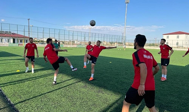 Kars 36 Spor'un sezon öncesi hazırlıkları sürüyor