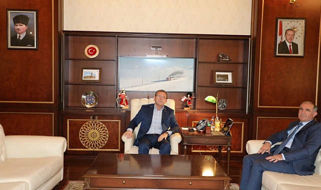 KAÜ Rektörü Kapu, Vali Polat'ı ziyaret etti