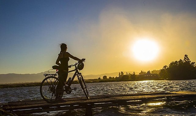 Kemaliye 42 dereceyi gördü