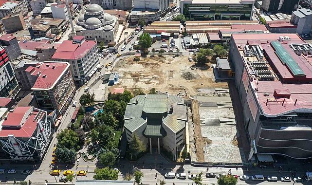 Kent meydanı şehrin yeni adresi olacak
