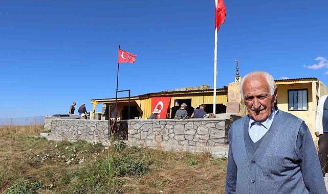 Kimse donmasın diye Allahuekber dağına sığınak yaptı