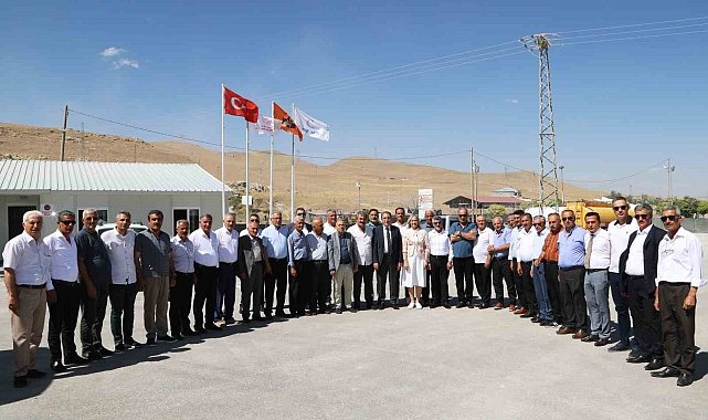 Mahalle muhtarları çevre yolunu gezdi