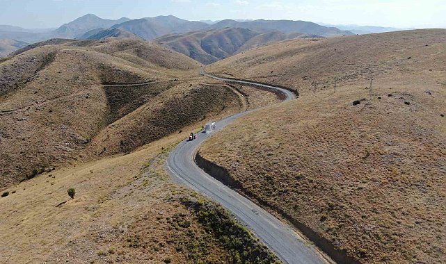 Malatya'da asfalt çalışmaları devam ediyor