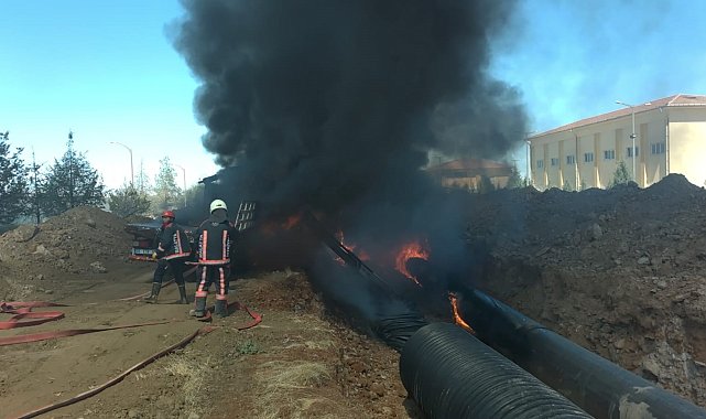 Malatya'da organize sanayi bölgesinde korkutan yangın