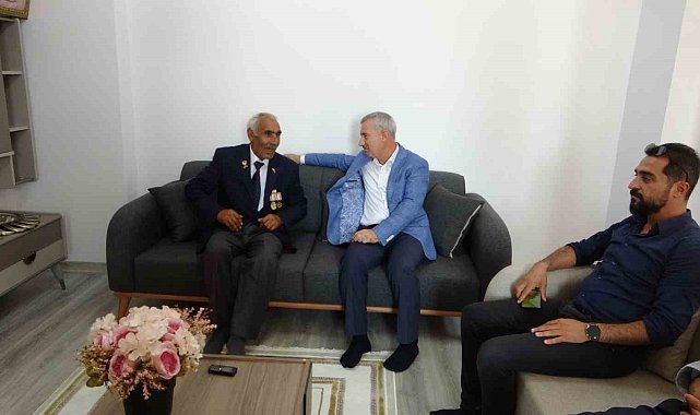 Malatya&#039;da tamamlanan köy evleri hak sahiplerine teslim ediliyor